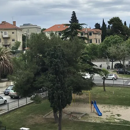 Guest house Tortosa Blue 3*