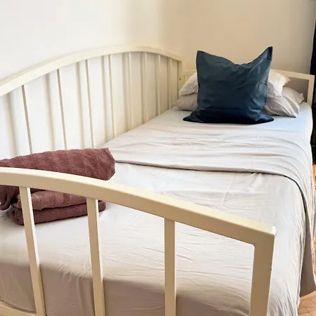 بيت ضيافة Tortosa Blue 3*