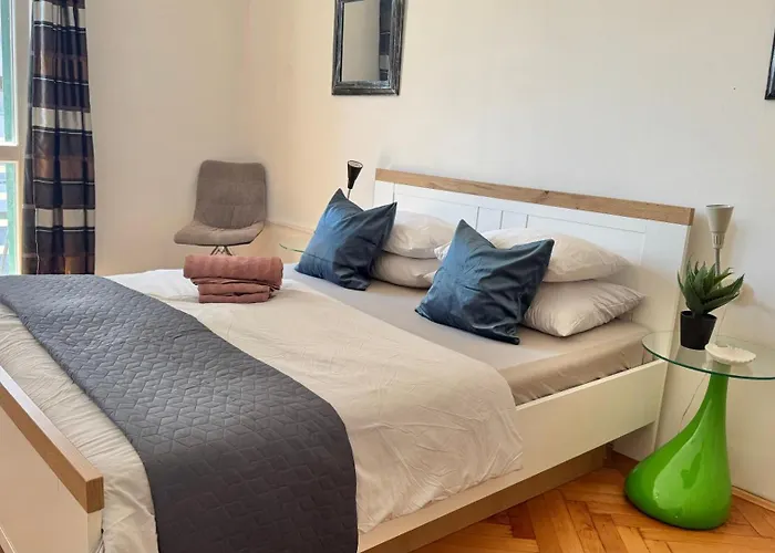 بيت ضيافة Tortosa Blue سبليت