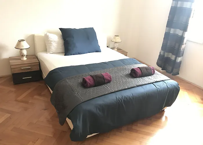 بيت ضيافة Tortosa Blue 3*