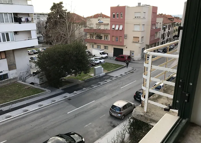 Gasthof Tortosa Blue